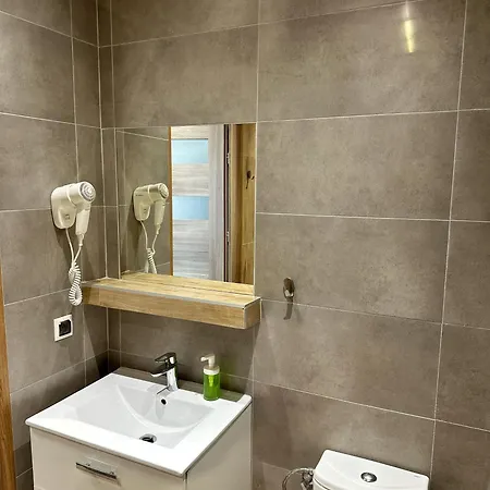 Gosciniec Paradise 3* Mierzecice