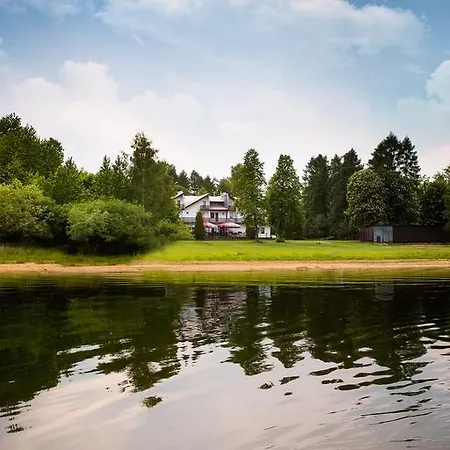 Gosciniec Paradise 3* Mierzecice