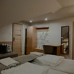 Gosciniec Paradise 3* Mierzęcice
