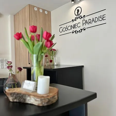 Gosciniec Paradise