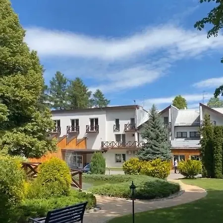 Gosciniec Paradise Мєженціце