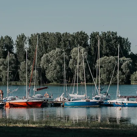 Gosciniec Paradise 3* Мєженціце