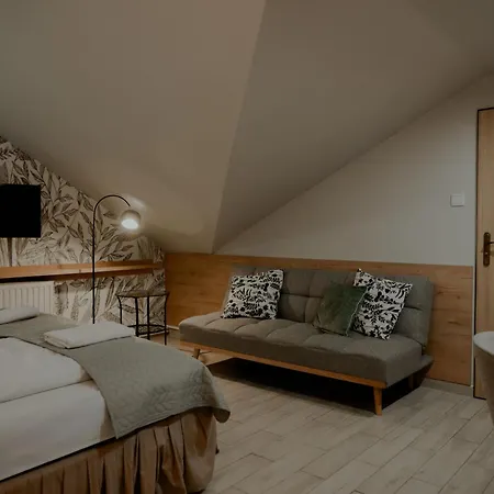 Гостьовий будинок Gosciniec Paradise 3*