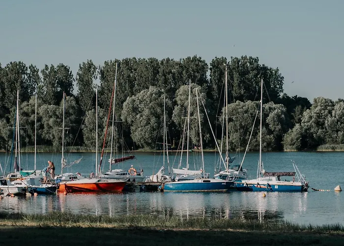 Gosciniec Paradise 3* Mierzecice