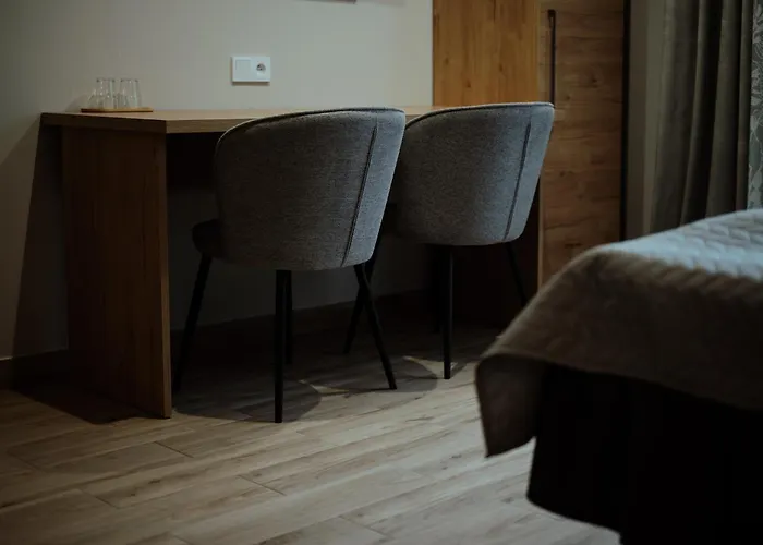 Gosciniec Paradise 3* Mierzecice